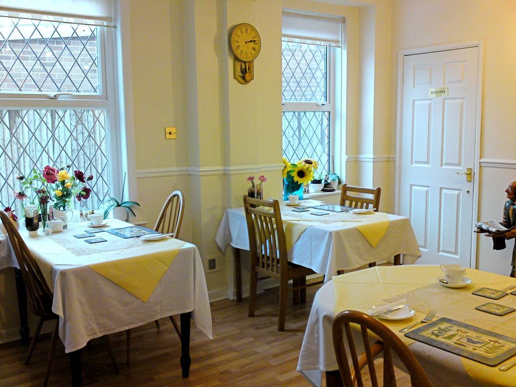 Crestwell House Bed & Breakfast อีสต์ลีห์ ภายนอก รูปภาพ