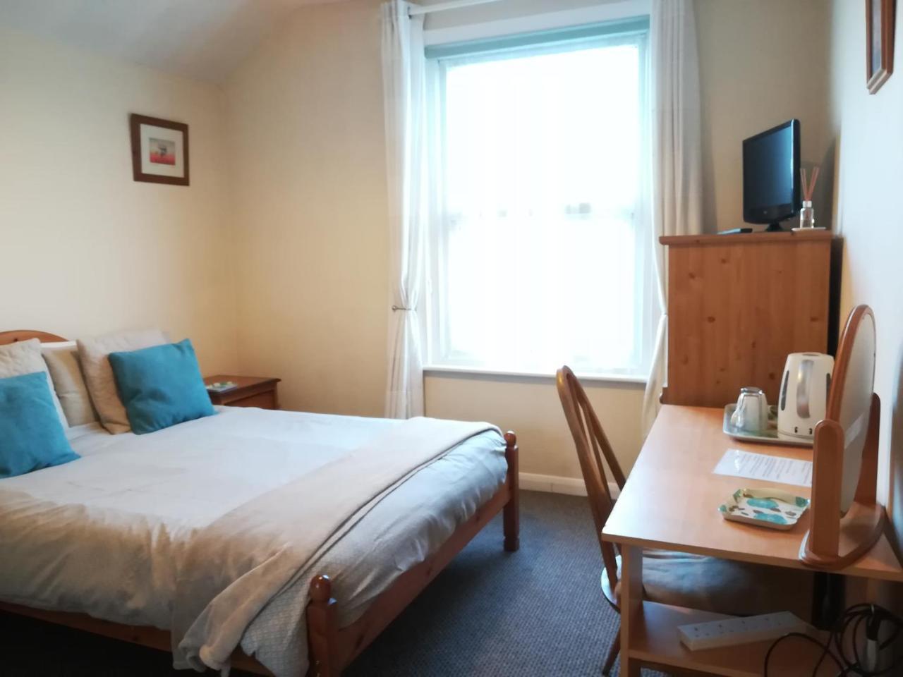 Crestwell House Bed & Breakfast อีสต์ลีห์ ภายนอก รูปภาพ